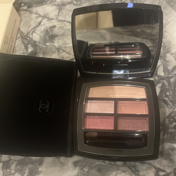 Limited edition Chanel eyeshadow (Color Cool) - Picture 6 of 9